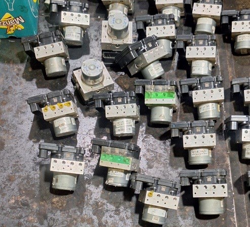 تعمیرگاه ترمز ای بی اس خانی آباد